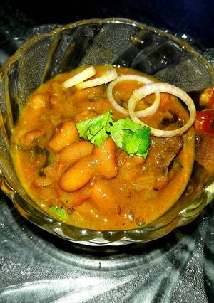 A picture of Rajma Masala.