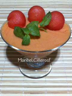 Una foto de Postre cremoso de sandía