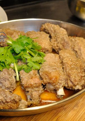 粉蒸排骨佐地瓜 的食譜成品照片