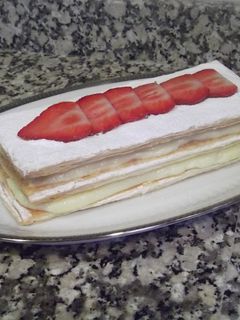 Una foto de Milhojas de crema pastelera