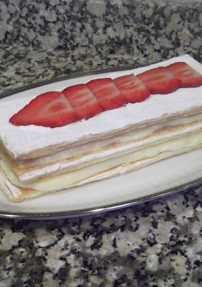 Una foto de Milhojas de crema pastelera