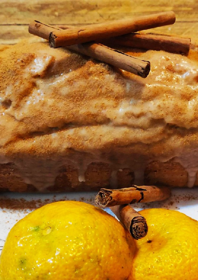 Una foto de Budín de canela y mandarina