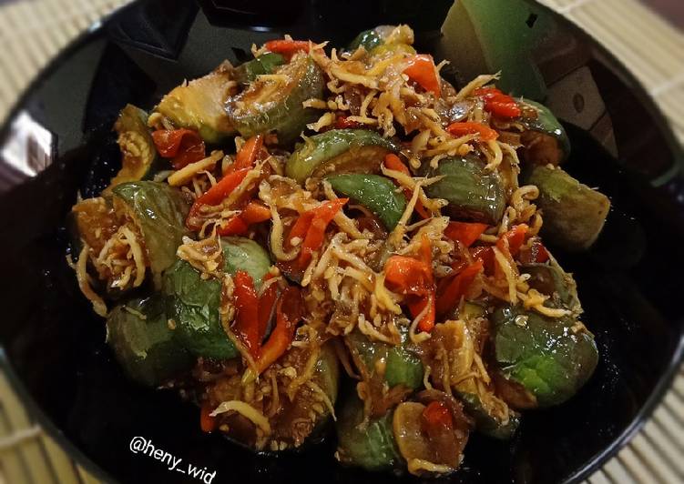 Tumis Teri Terong Bulat