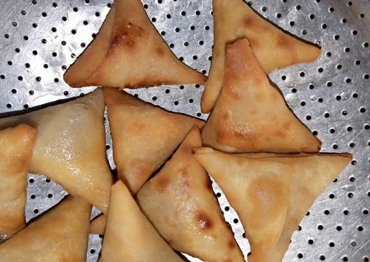 Simple Way to Prepare Tasty Samosa | Quick Recipe For Collage Students