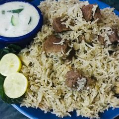 A picture of Spicy Beef pulao.