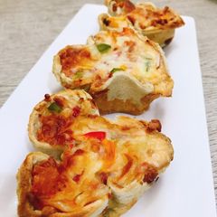 A picture of Quiche baked cups.