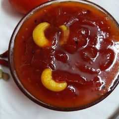 A picture of Tomato Chammanthi /Thakkali Chammanthi / Tomato Chutney.