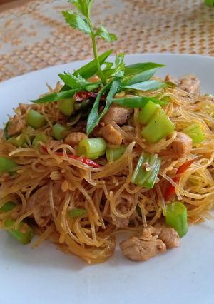 Foto resep Bihun goreng ayam