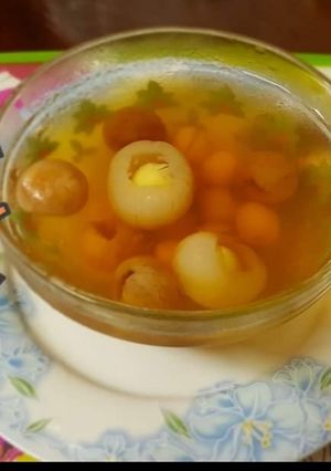 Hình của món Chè sen hạt sen long nhãn.