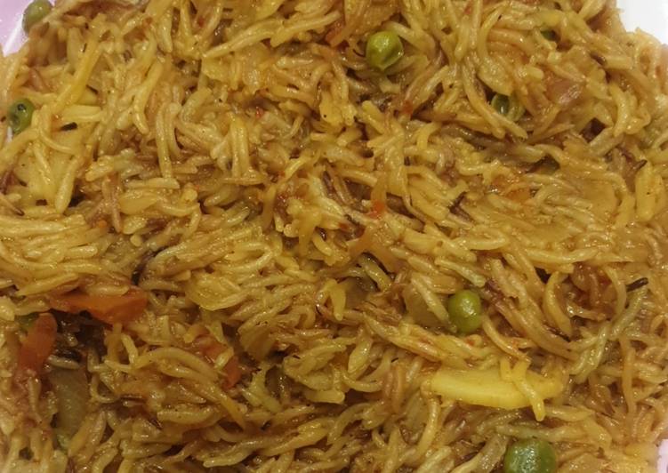 Recipe of Super Quick Homemade Namkeen seviya