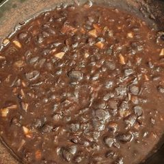 A picture of Chinese Black Beans.