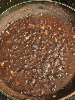 A picture of Chinese Black Beans.