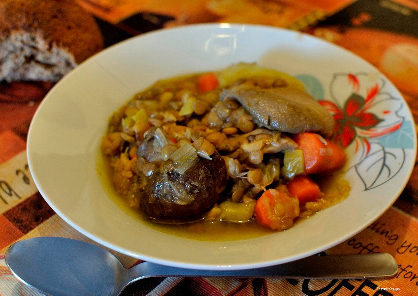 Lentejas verdes con verduras y chorizo