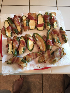 A picture of Jalapeño Poppers.