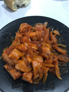 Una foto de Longanizas con Tomate