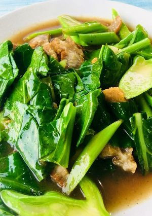 รูปของ คะน้าหมูกรอบ