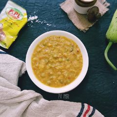 A picture of South Indian Bottle Gourd Curry Sorraikai Kootu Lockdown recipe.
