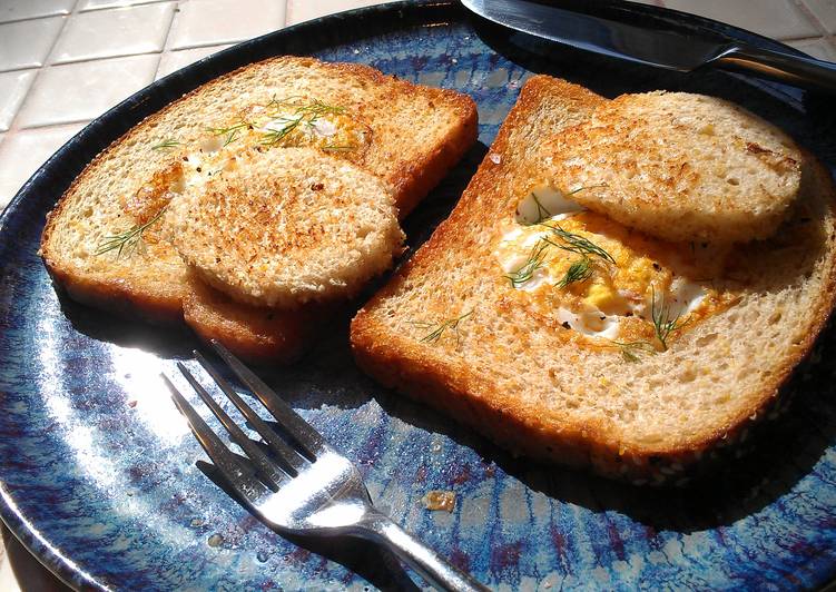 Easiest Way to Make Tasty Egg in a Basket