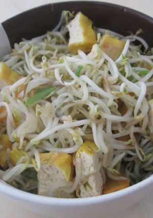 Foto resep Tumis toge tahu wortel