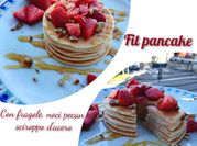 Una foto di pancake di albume e avena