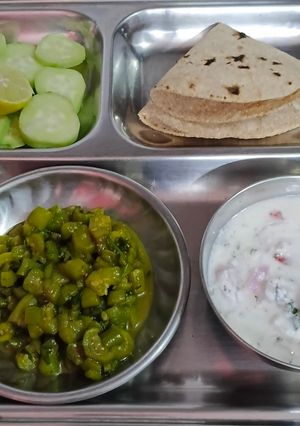 तुरई की सब्जी रेसिपी मुख्य फोटो