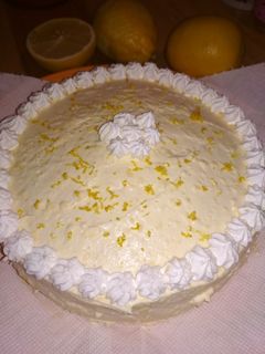 Áztatott citromos citromtorta recept fotója
