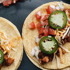 A picture of Crispy Tofu Tacos with Pico de Gallo.