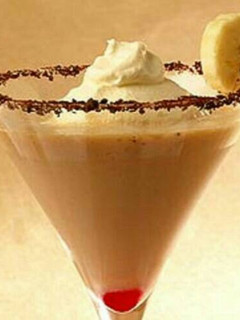Una foto de Batido de Banana, Dulce de Leche y Queso Crema