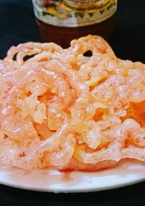 A picture of Instant jalebi with rose twist.