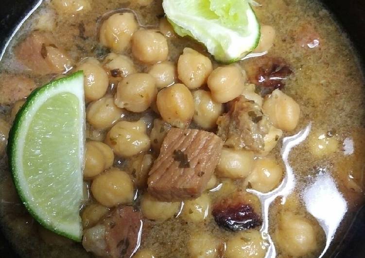 Simple Way to Prepare Homemade Ham and Garbanzo Bean Soup