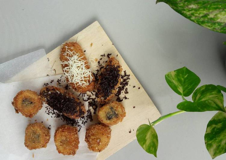  Resep  Nugget  Pisang  Isi Coklat dan Keju oleh Novia Dea 