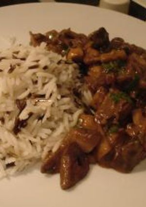 A picture of Mushroom Stroganoff.