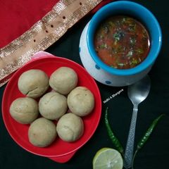A picture of Dal bati.