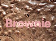 Una foto de brownies con cacao