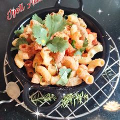 A picture of Kurkure crispy 💞😋😋Macaroni pasta.