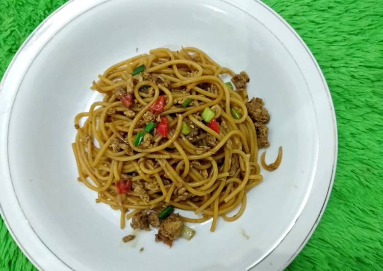 Resep Beef Spaghetti yang Enak Banget