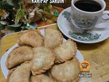 1:9:26 - Karipap sardin