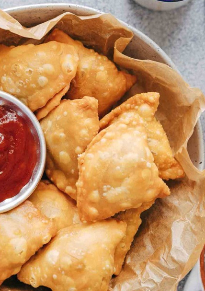 Foto resep Resep Samosa Isi Daging, Gorengan ala Timur Tengah