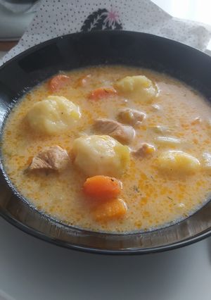 Nyírségi kapros zöldbableves krumpligombóccal recept fotója