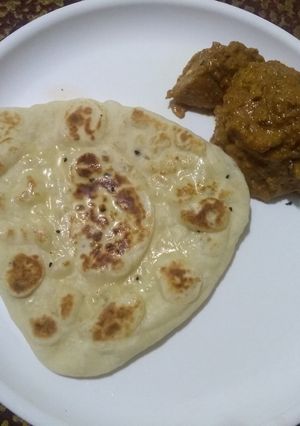 A picture of Butter naan.