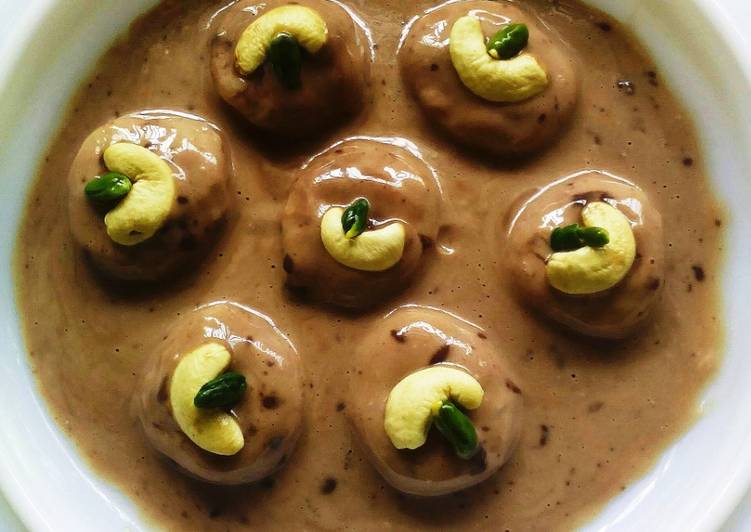 চকোলেট রসমালাই রেসিপির প্রধান ছবি
