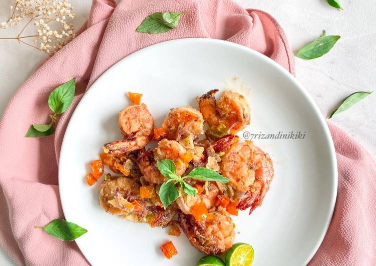 Udang bawang goreng sambal embe