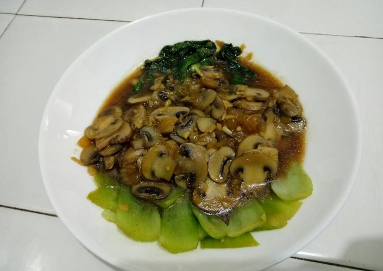 Resep Pokcoy jamur kancing saus tiram yang Lezat