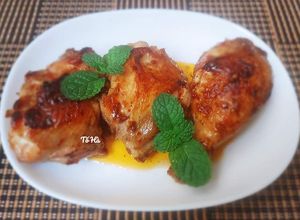 Hình của món GÀ áp chảo sa tế.