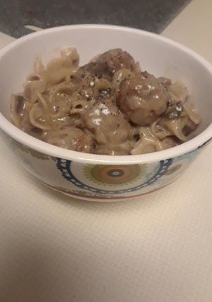 A picture of Easy Swedish Meatballs and Noodles.