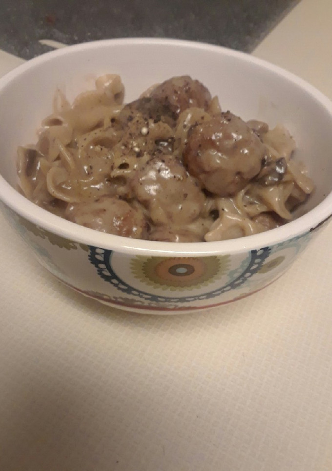 A picture of Easy Swedish Meatballs and Noodles.