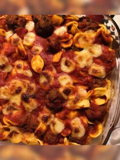 Foto di Orecchiette con polpettine al forno