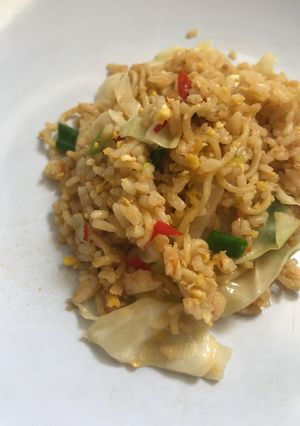 Foto resep Nasi dan mie goreng magelangan