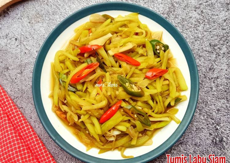 Resep Terbaik Tumis Labu Siam Saus Tiram Ala Rumahan