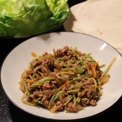 A picture of Thai Pork Lettuce Wraps or Burritos.